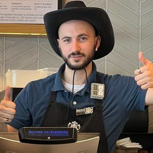 Meet your Posher, Anthony